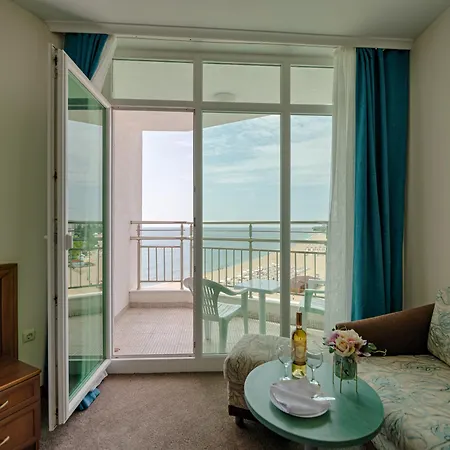 Berlin Golden 4* Золотые Пески