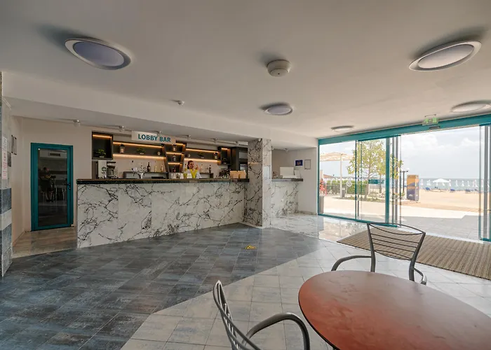 Berlin Golden فندق 4*