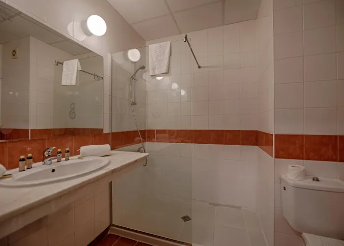 Berlin Golden فندق