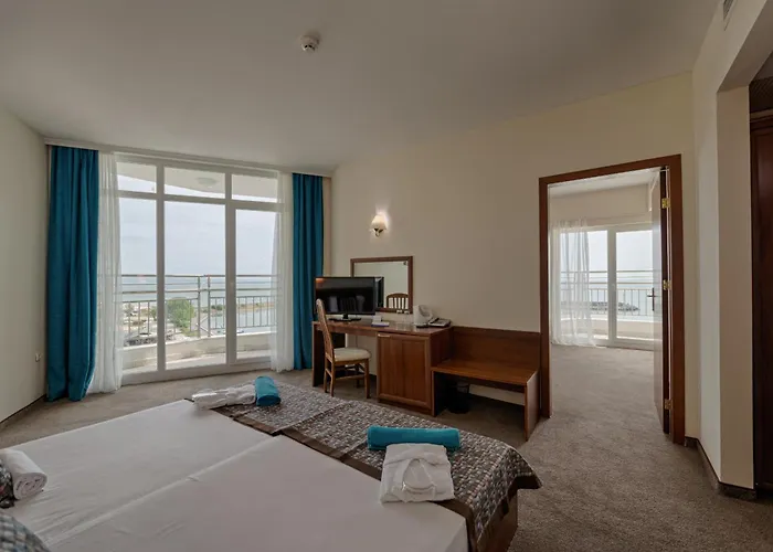 Berlin Golden غولدن ساندز