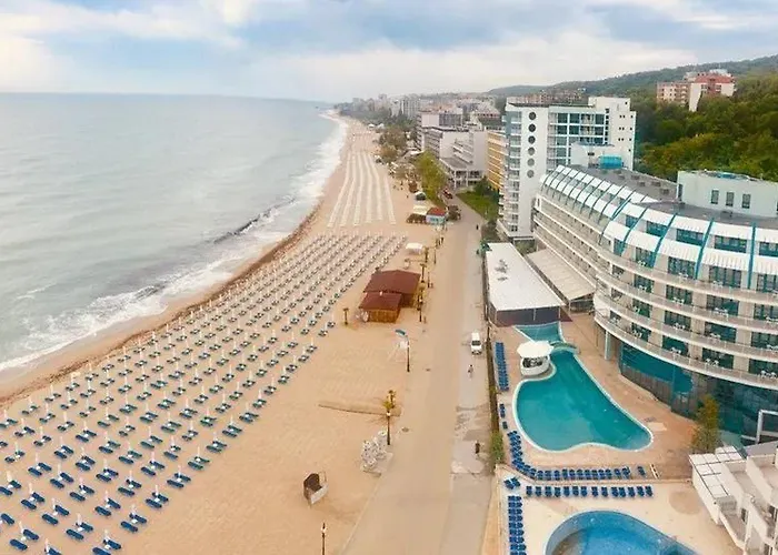 Berlin Golden فندق