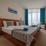 Berlin Golden & 4* Златни пясъци