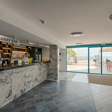 Berlin Golden 4* Златни пясъци