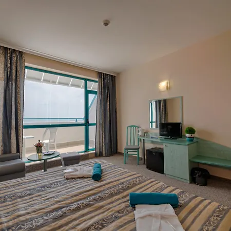 Berlin Golden & Hotel 4*