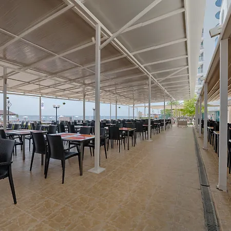 Хотел Berlin Golden