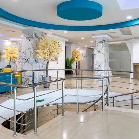 Berlin Golden Inclusive&beach 4*