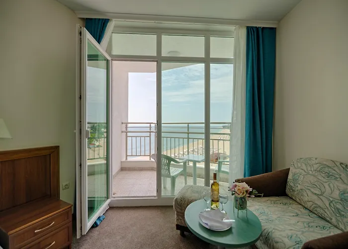 Berlin Golden 4* Golden Sands