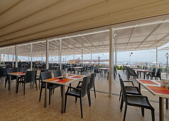 Berlin Golden Hotel Golden Sands