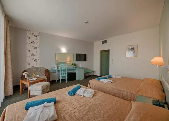 Berlin Golden Golden Sands